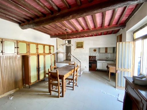 casa indipendente in vendita a Cascina in zona San Lorenzo a Pagnatico