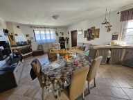 casale in vendita a Cascina