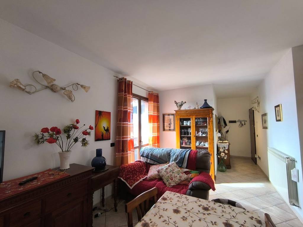 appartamento in vendita a Cascina