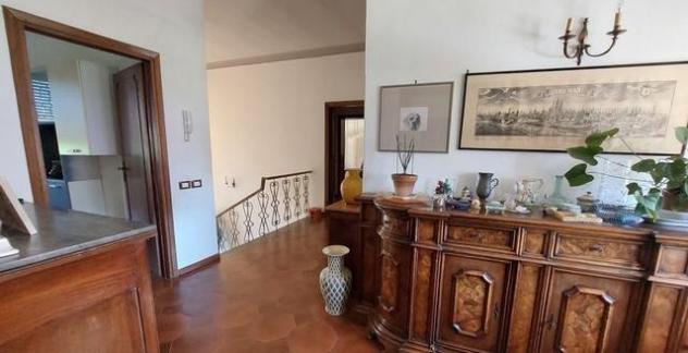 casa indipendente in vendita a Cascina in zona Navacchio