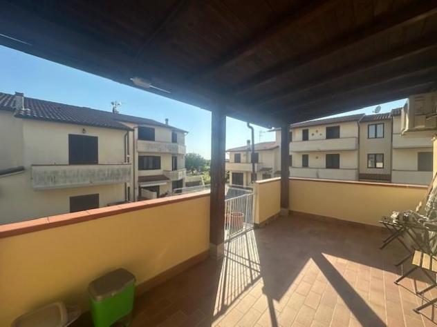 casa indipendente in vendita a Cascina