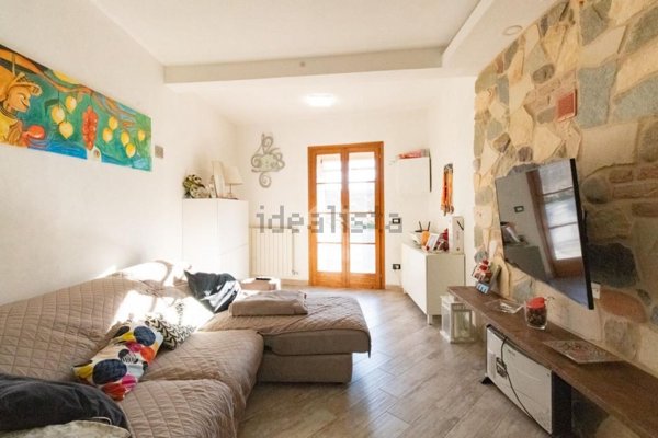 appartamento in vendita a Cascina