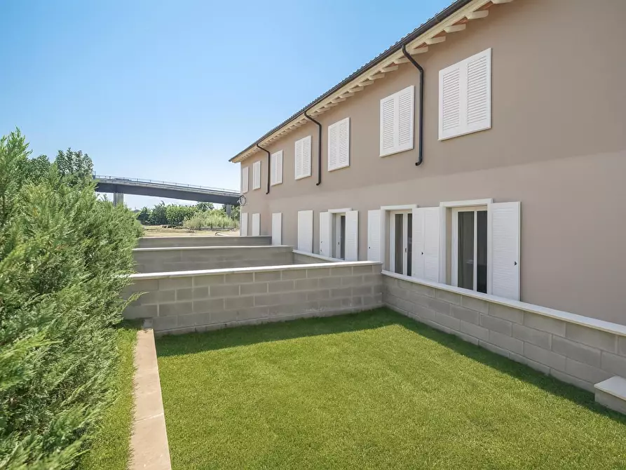 casa indipendente in vendita a Cascina in zona San Giorgio