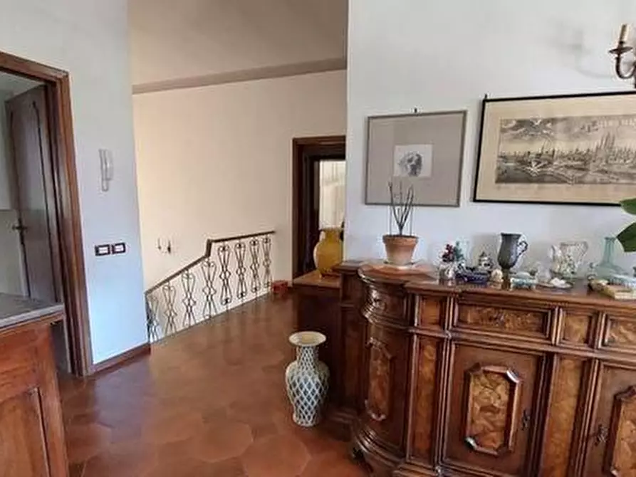 casa indipendente in vendita a Cascina in zona Navacchio