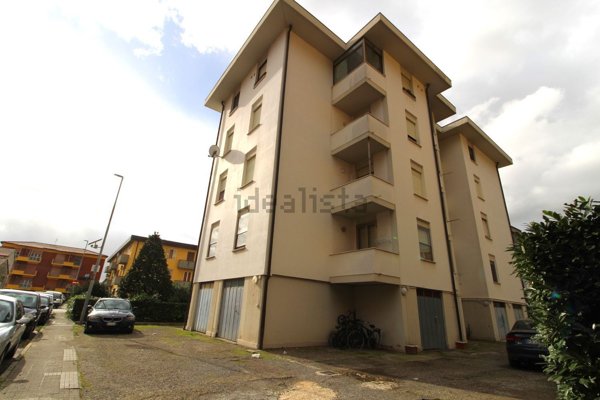 appartamento in vendita a Cascina