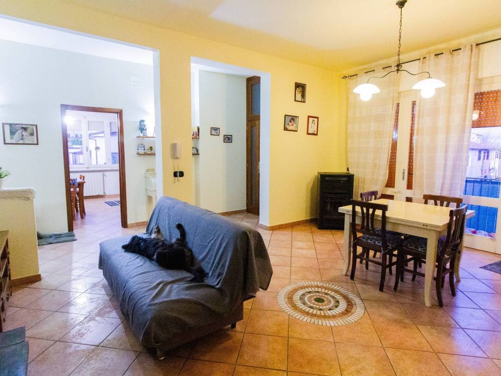 appartamento in vendita a Cascina