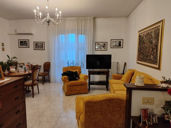 appartamento in vendita a Cascina