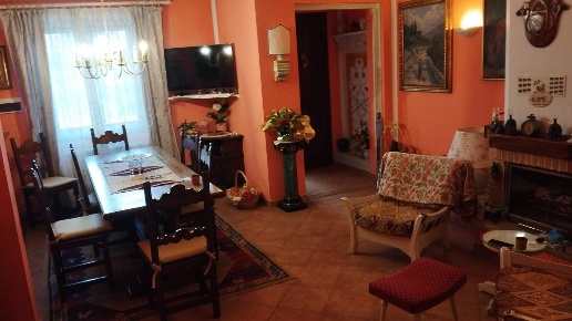 casa indipendente in vendita a Cascina in zona Navacchio