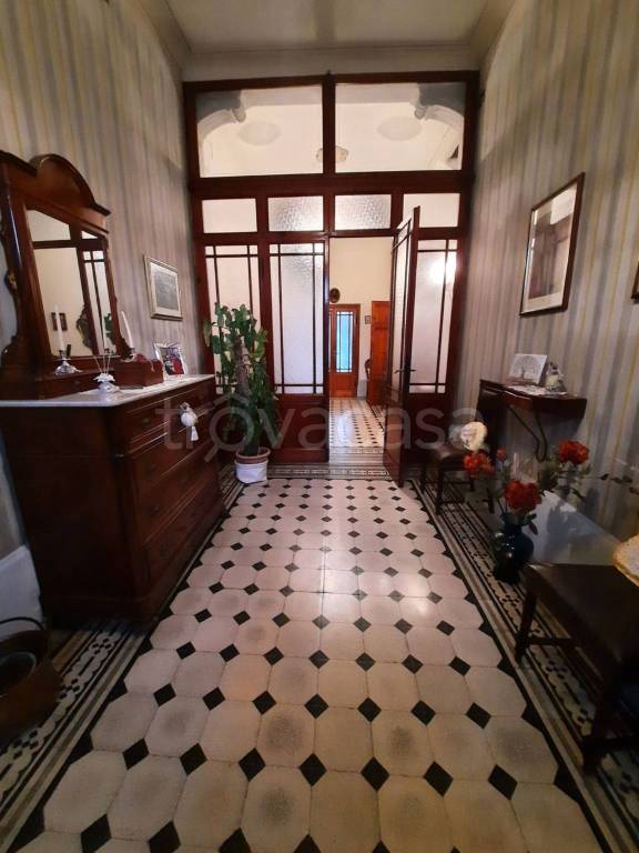 casa indipendente in vendita a Cascina in zona San Casciano