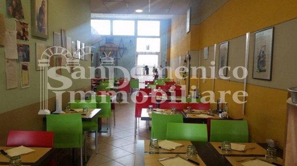 casale in vendita a Cascina