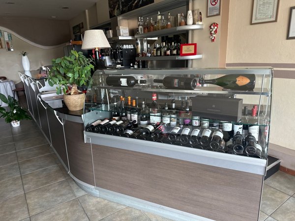 casale in vendita a Cascina