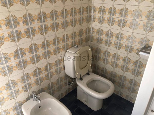 casale in vendita a Cascina