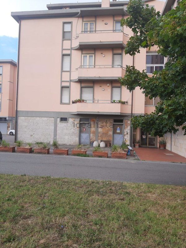 appartamento in vendita a Cascina