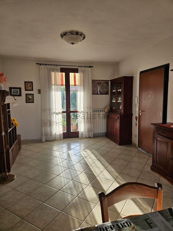 appartamento in vendita a Cascina