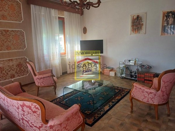 appartamento in vendita a Cascina