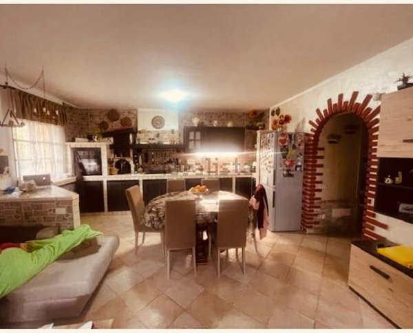 appartamento in vendita a Cascina