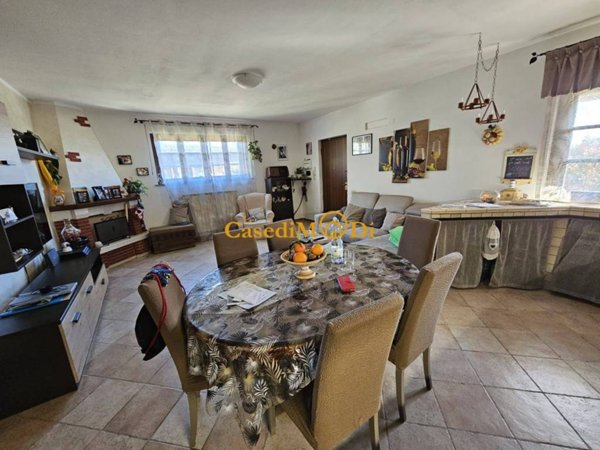 appartamento in vendita a Cascina