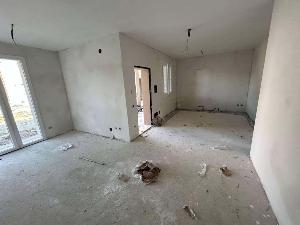 casa indipendente in vendita a Cascina