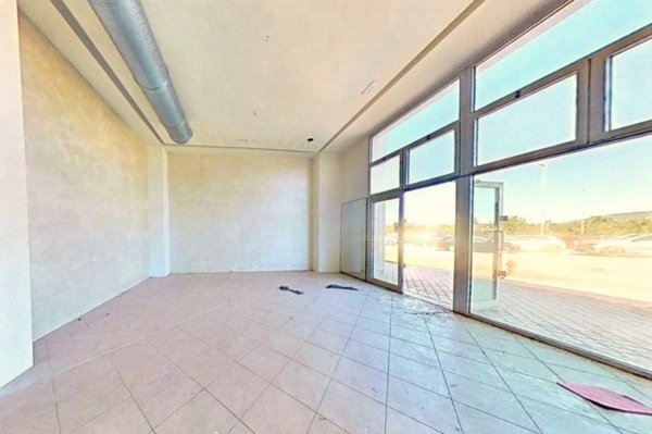 casale in vendita a Cascina