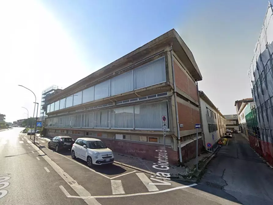 capannone in vendita a Cascina