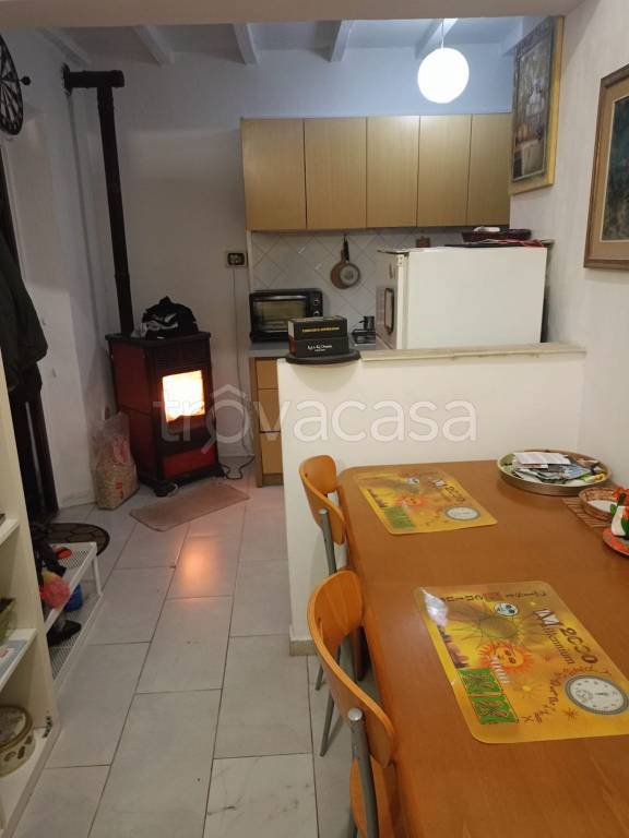 appartamento in vendita a Cascina in zona Visignano