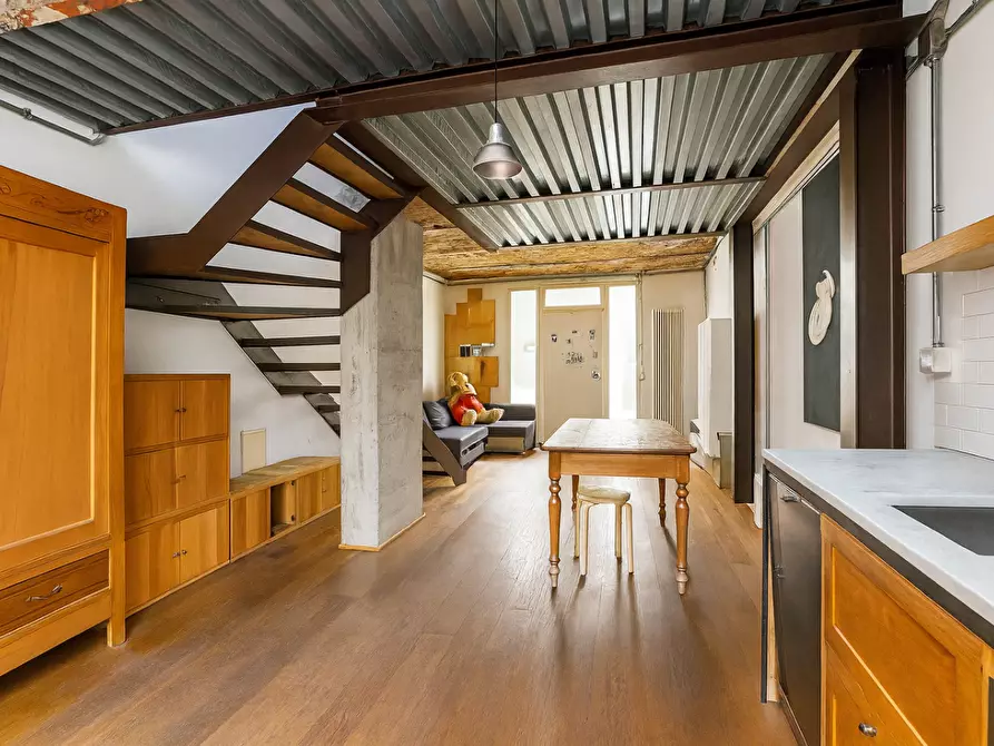 casa indipendente in vendita a Cascina