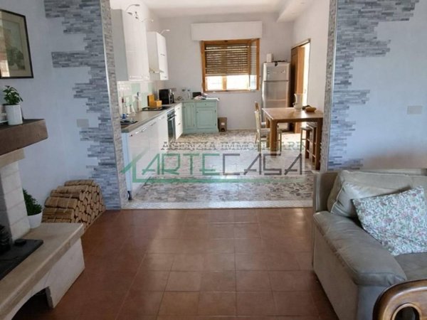 casale in vendita a Cascina in zona Marciana