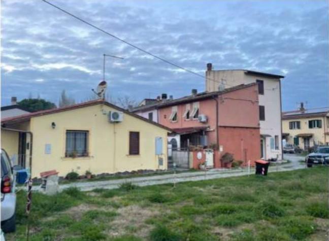 appartamento in vendita a Cascina