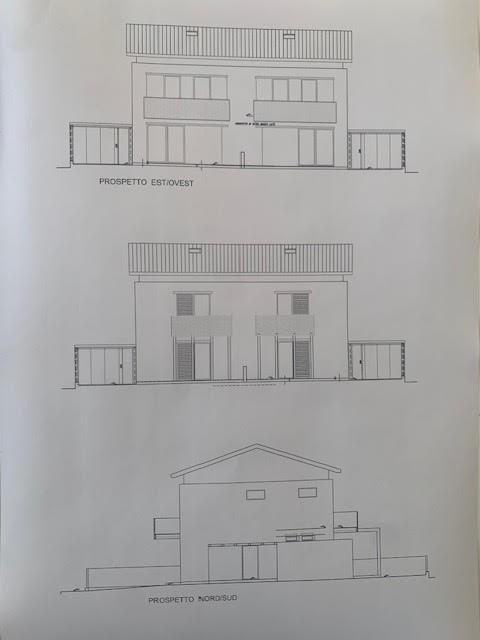 casa indipendente in vendita a Cascina