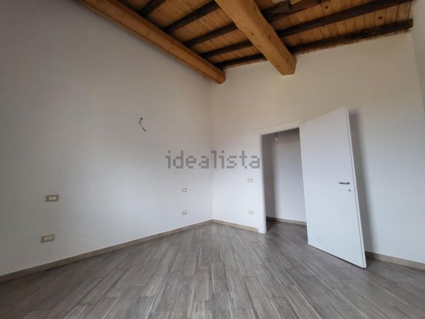 appartamento in vendita a Cascina in zona Marciana