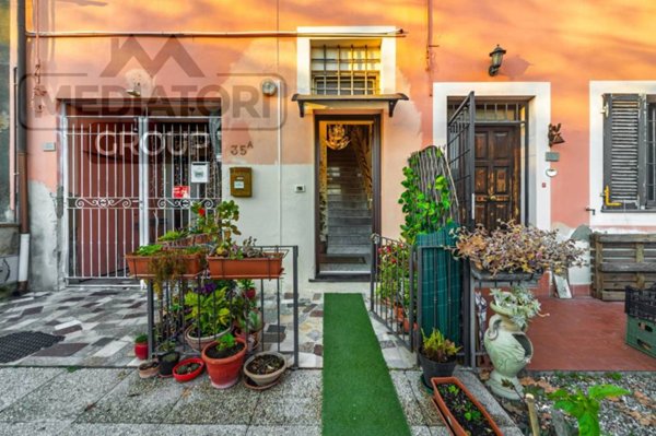 appartamento in vendita a Cascina in zona Latignano