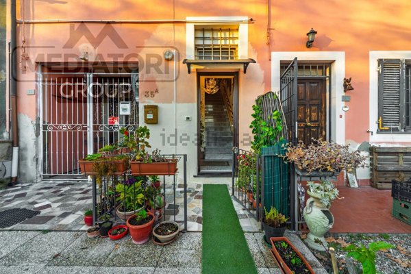 appartamento in vendita a Cascina in zona Latignano