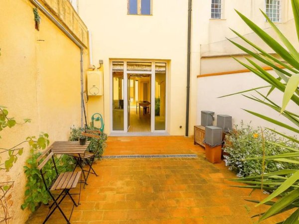 casa indipendente in vendita a Cascina