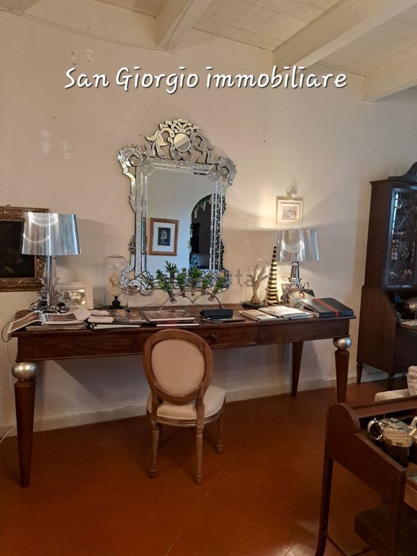 casa indipendente in vendita a Cascina