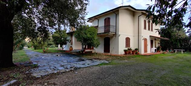 casa indipendente in vendita a Cascina in zona San Frediano a Settimo
