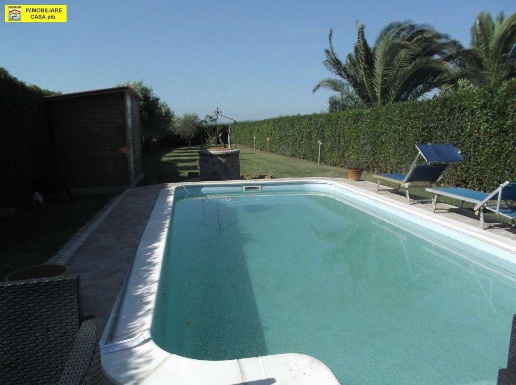 casale in vendita a Cascina in zona San Lorenzo a Pagnatico