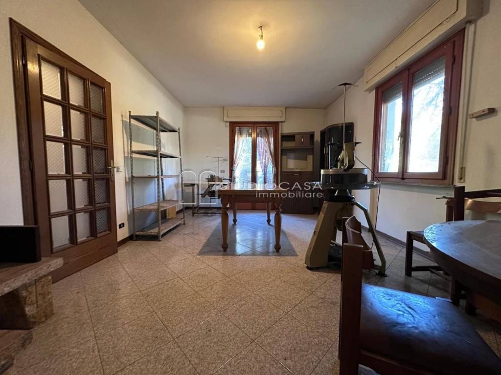casa indipendente in vendita a Cascina in zona San Frediano a Settimo