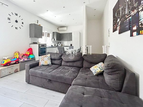 appartamento in vendita a Cascina in zona Titignano