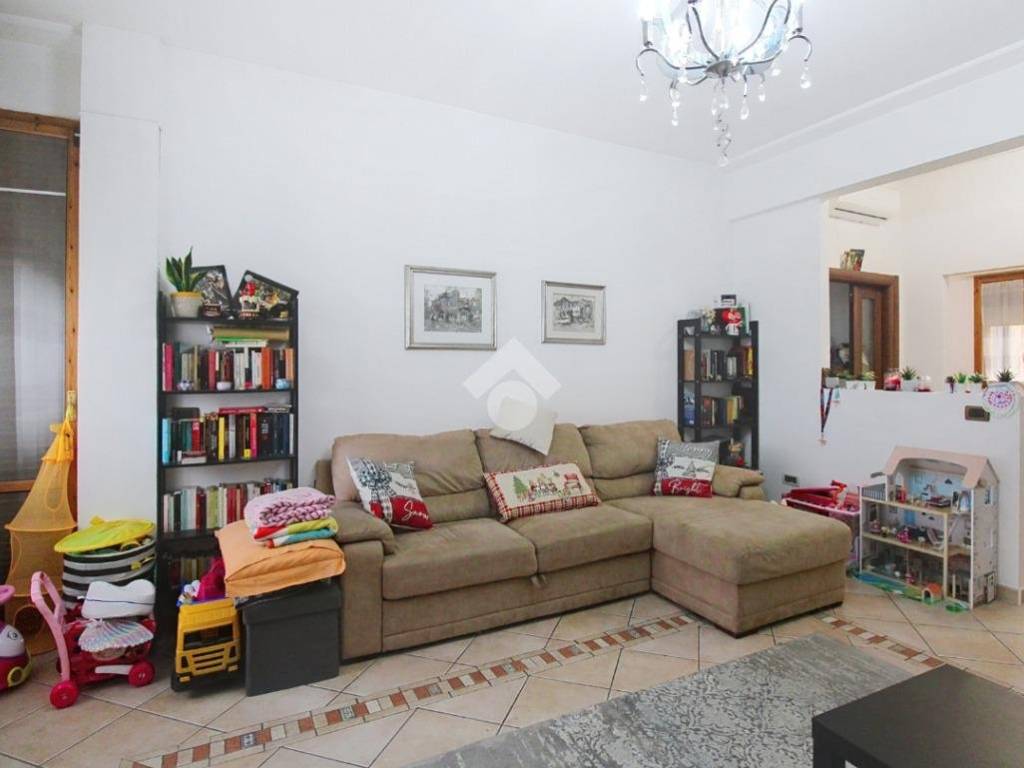 appartamento in vendita a Cascina