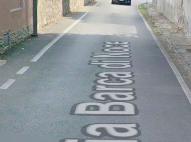 casale in vendita a Cascina