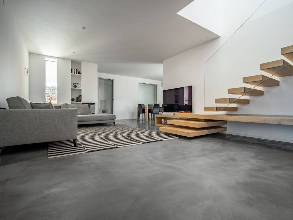 casa indipendente in vendita a Cascina in zona Navacchio