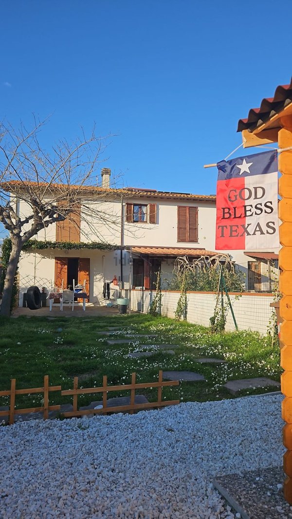 appartamento in vendita a Cascina