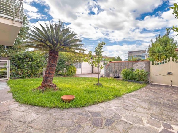 casa semindipendente in vendita a Cascina in zona San Frediano a Settimo