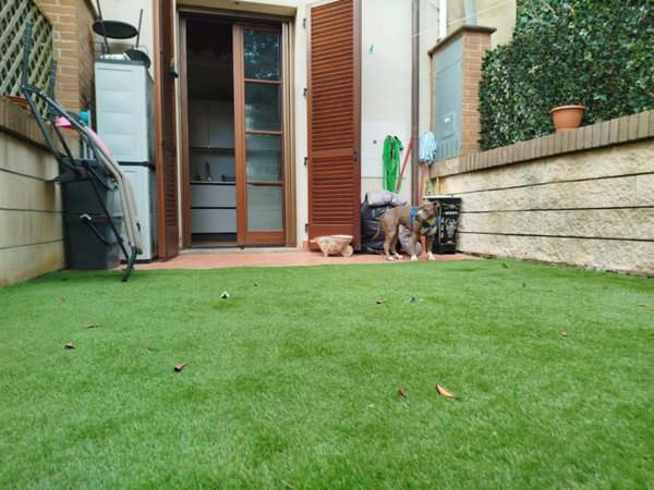 casa indipendente in vendita a Cascina