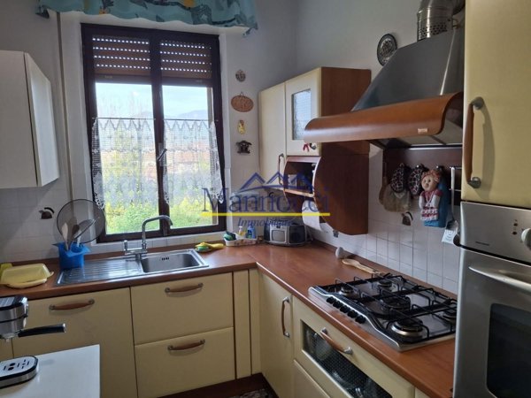 appartamento in vendita a Cascina in zona Casciavola