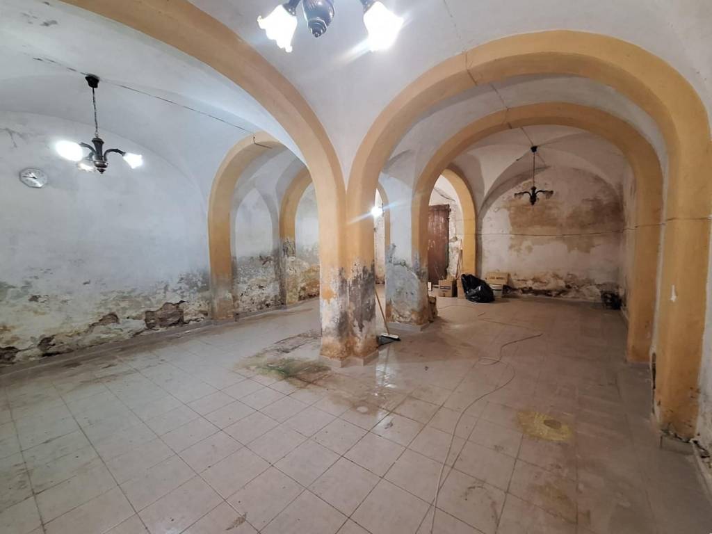 casale in vendita a Cascina