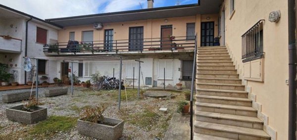 appartamento in vendita a Cascina