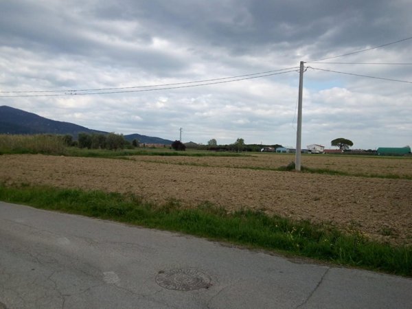casale in vendita a Cascina in zona San Lorenzo a Pagnatico