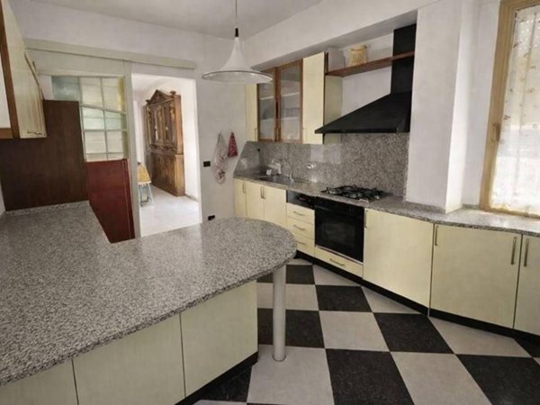 appartamento in vendita a Cascina