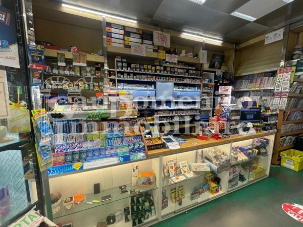 casale in vendita a Cascina